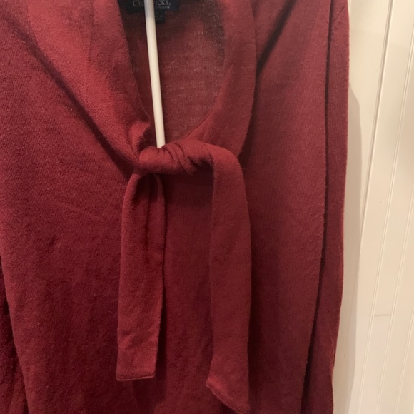 Chadwick’s of Boston maroon front‎ tie sweater. Worn 2-3x - Picture 4 of 5